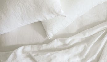 The Linen Sheet Set in Twin XL, Ivory