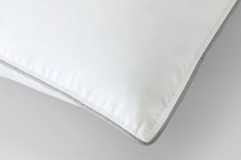 Down Alternative Pillow