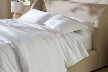 The Organic Sateen Sheet Set